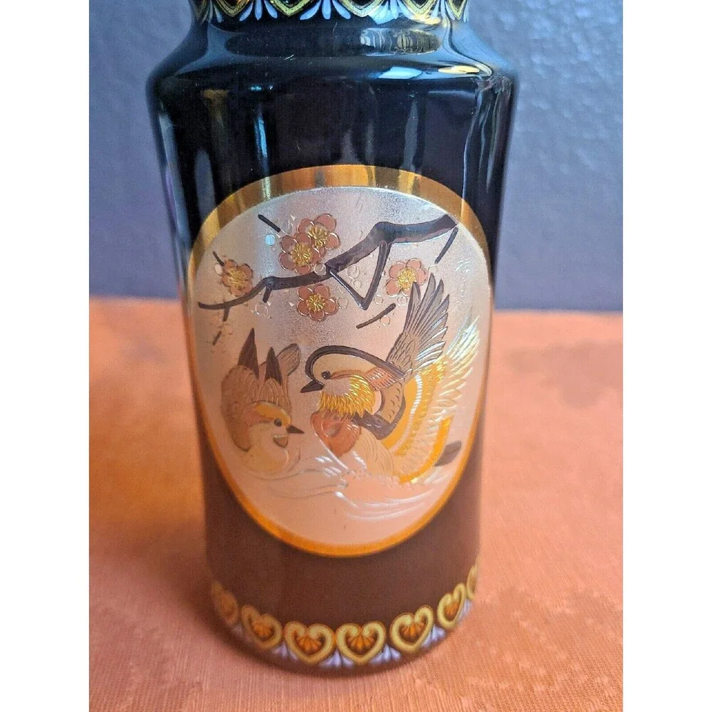 Japanese Chokin Vase 24Kt. Gold 6 inches Tall